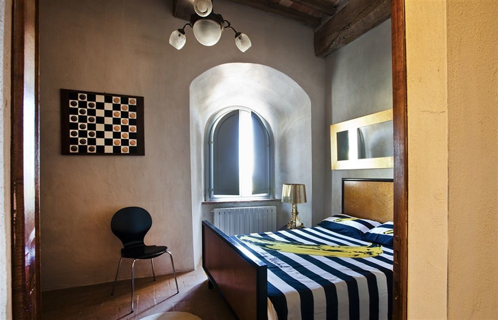トーディ Torre Almonteアパートホテル エクステリア 写真
