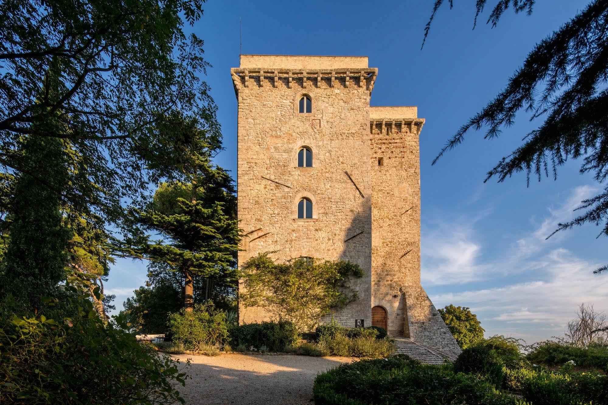 トーディ Torre Almonteアパートホテル エクステリア 写真