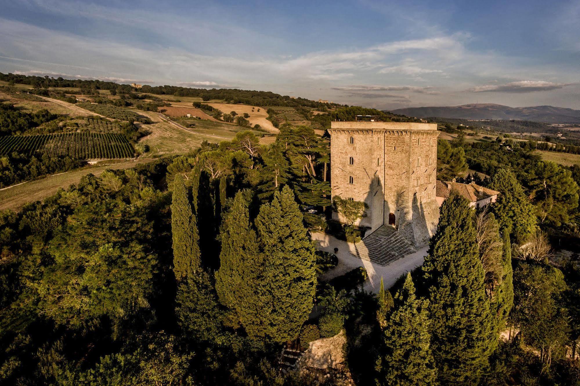 トーディ Torre Almonteアパートホテル エクステリア 写真
